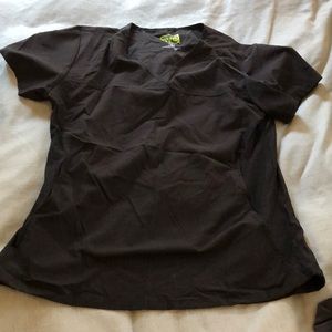 Black maternity scrubs